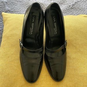 Via Spiga black leather high heels